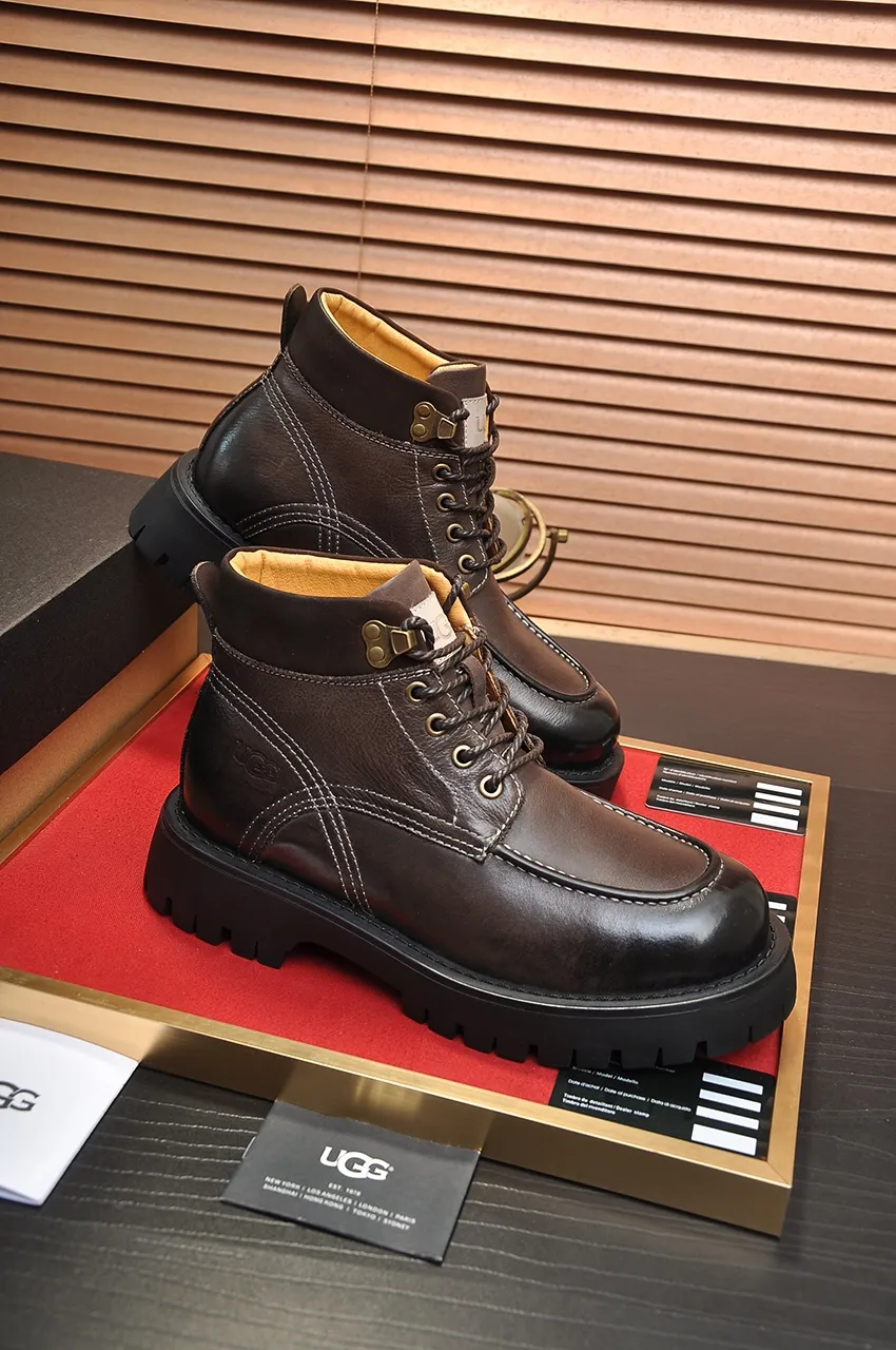 Men's shoes 💰640💶 [UGG] (full wool lining) top-end high-quality fur-in-one warm snow boots from Australia's warm luxury brand men's shoes, UGG-5877 official website synchronized, made of imported cowhide, carefully sewn...Imported rubber foam outsole (comfortable, soft, wear-resistant) The quality is really great...Exquisite workmanship, you can't put it down at first sight, available in sizes 39-44
